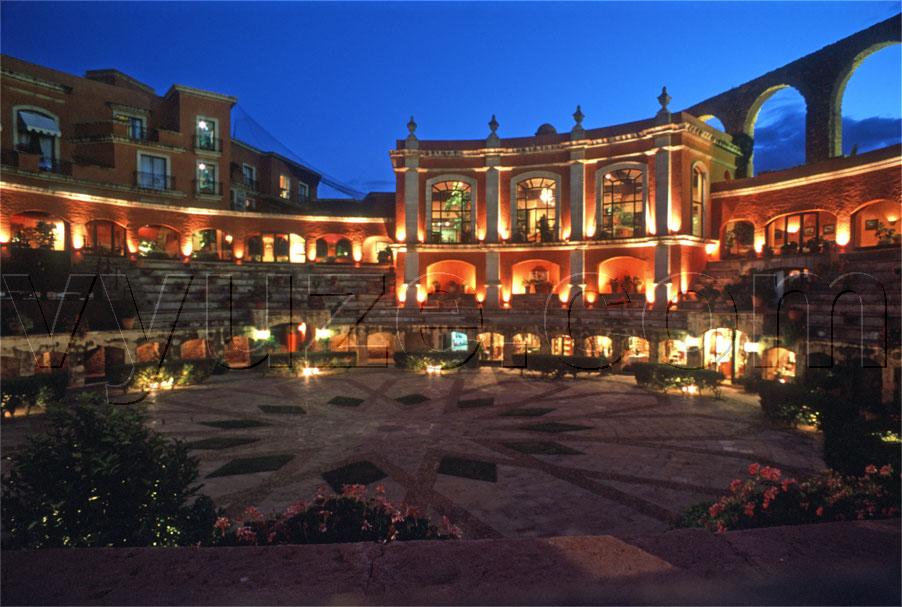 Hotel built around old bull ring / Location: Zacatecas, Mexico