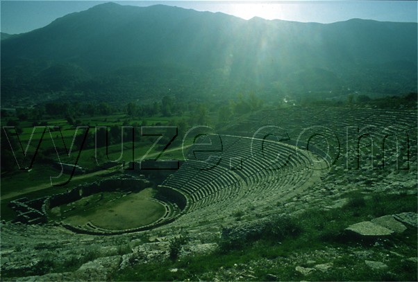 The theatre, Dodoni / Location: Dodoni, Greece